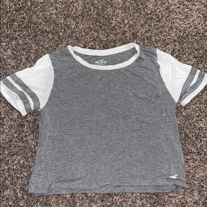 Hollister grey crop tee